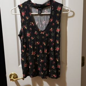 Sleeveless tank top